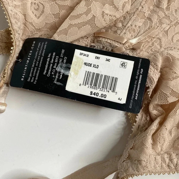 BALI Smoothing White Lace Bra - Picture 3 of 5